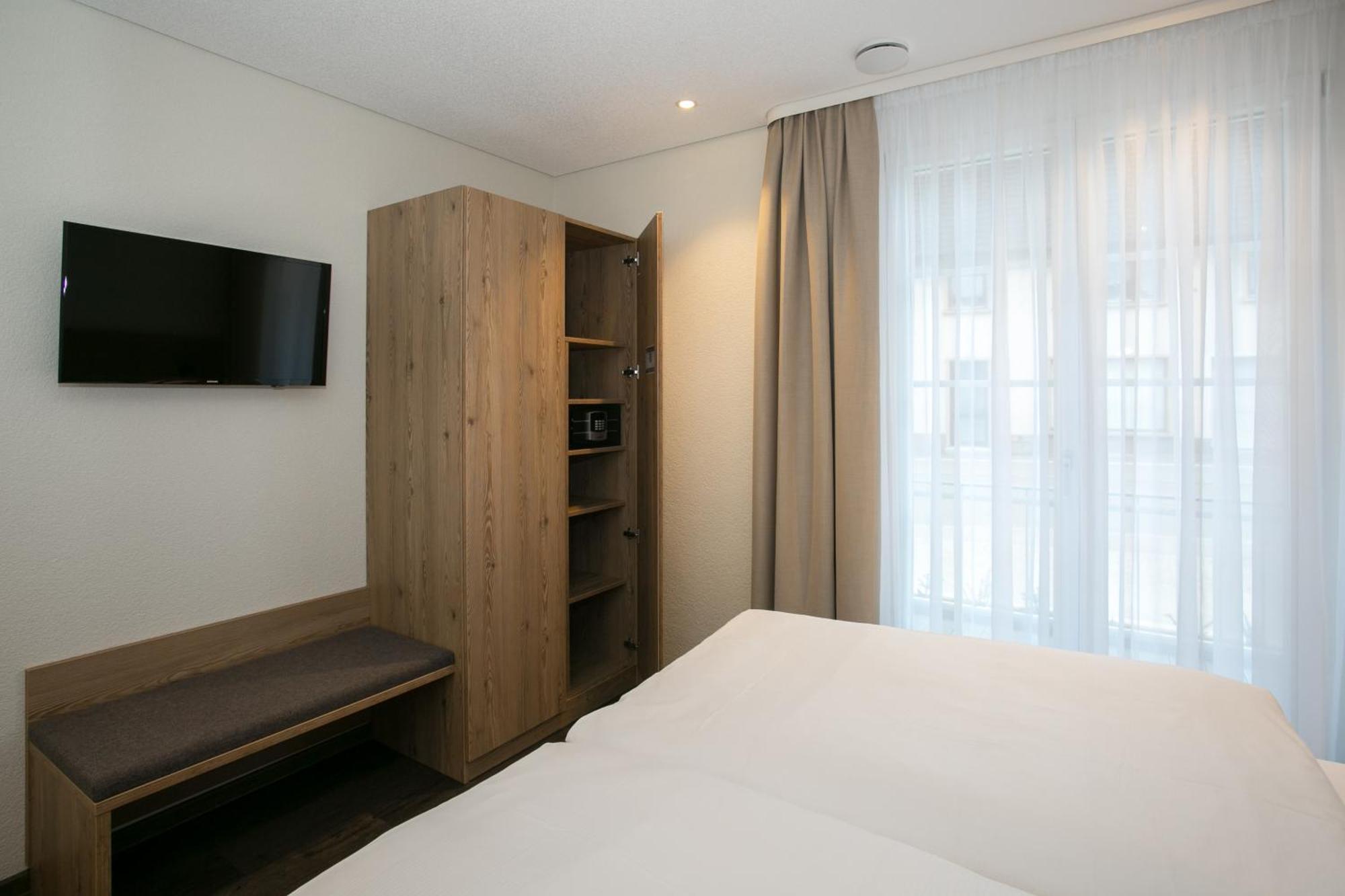 Hotel-Gasthaus Engel Luttingen Laufenburg Kamer foto